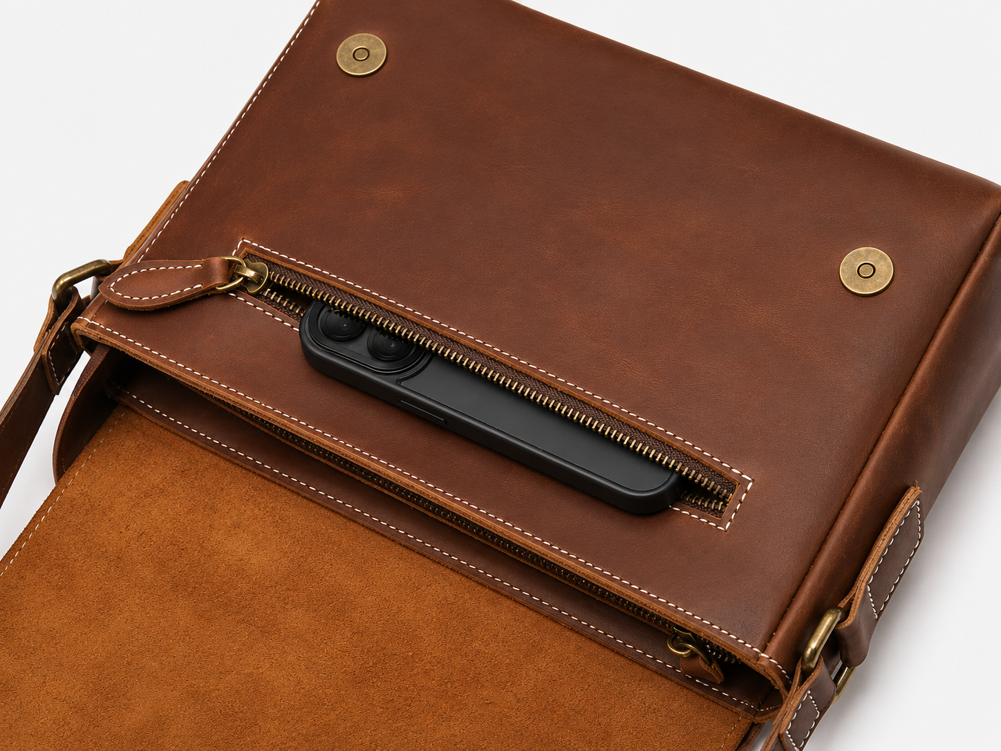 Norven Voyager Bag